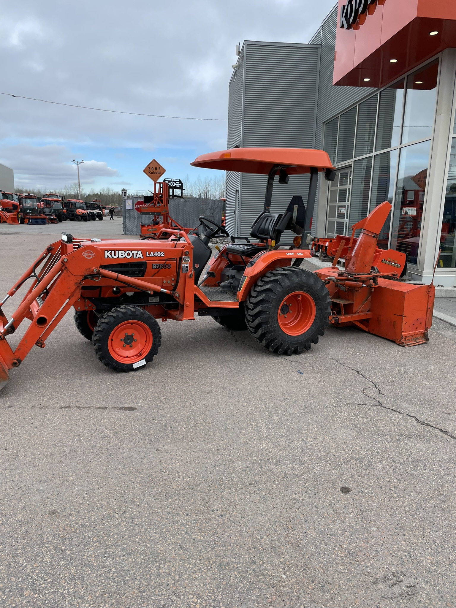 Kubota B7800HSD (2003)
