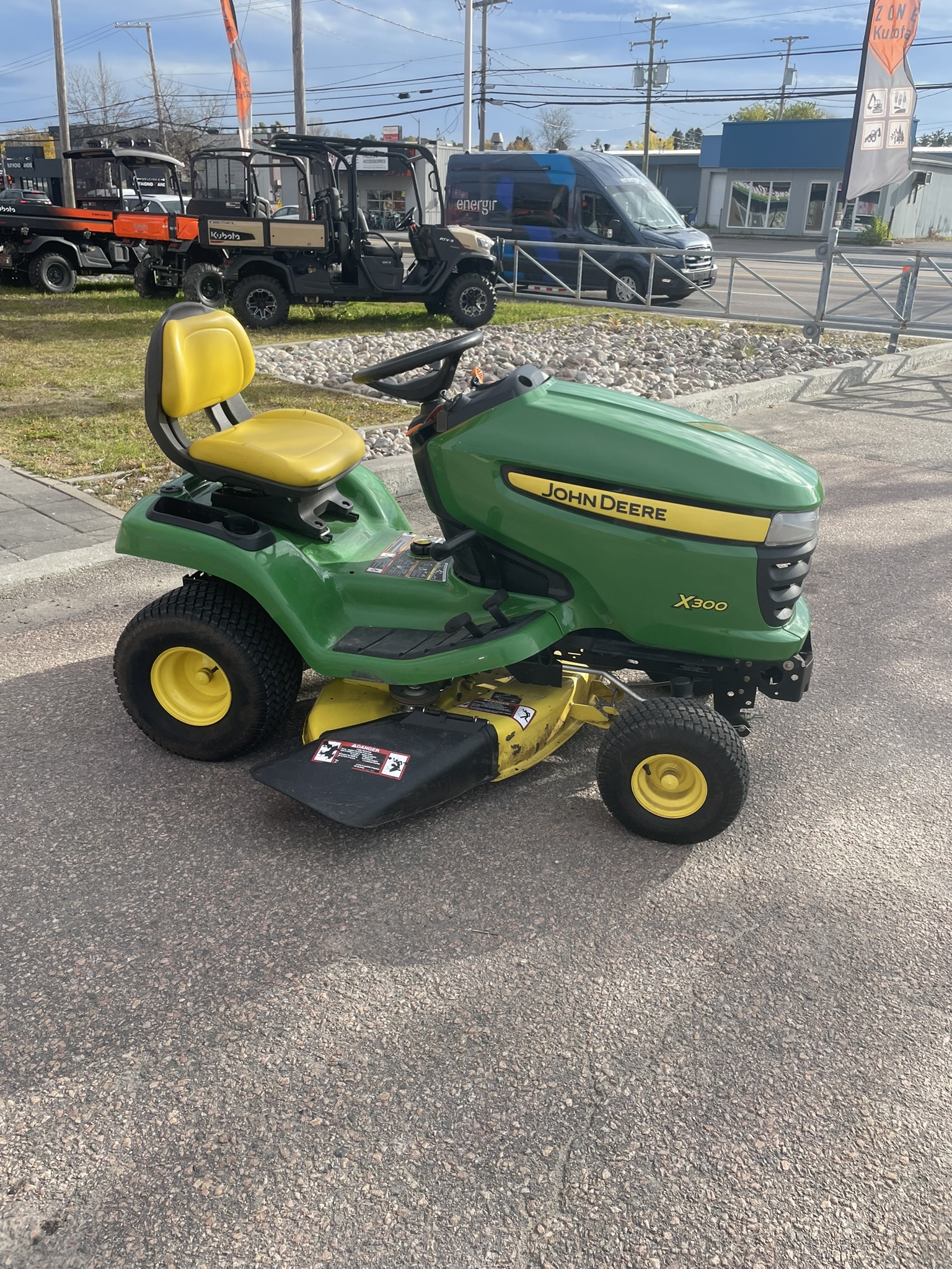 John Deere X300 (2010)