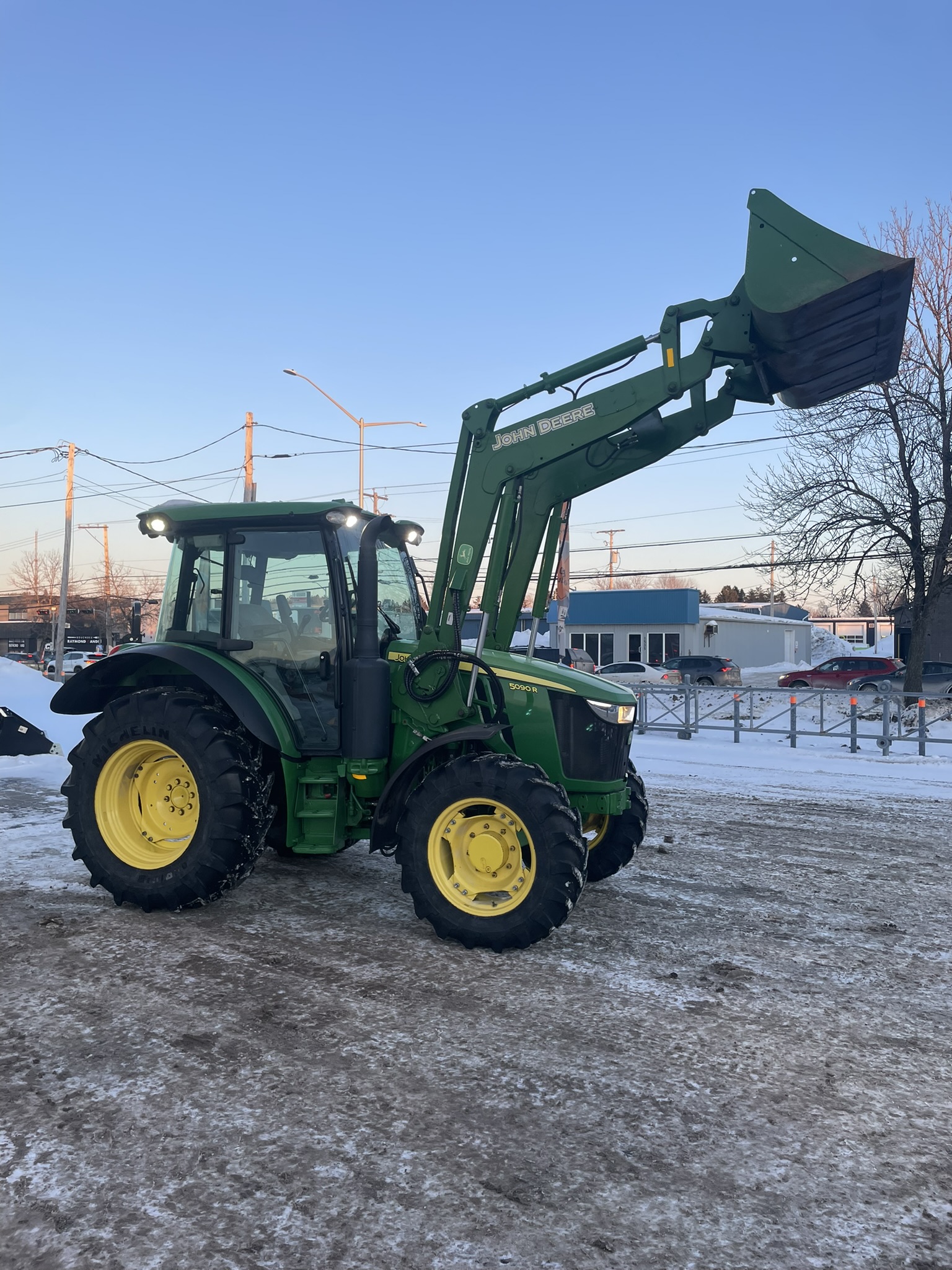 John Deere 5090R (2018)